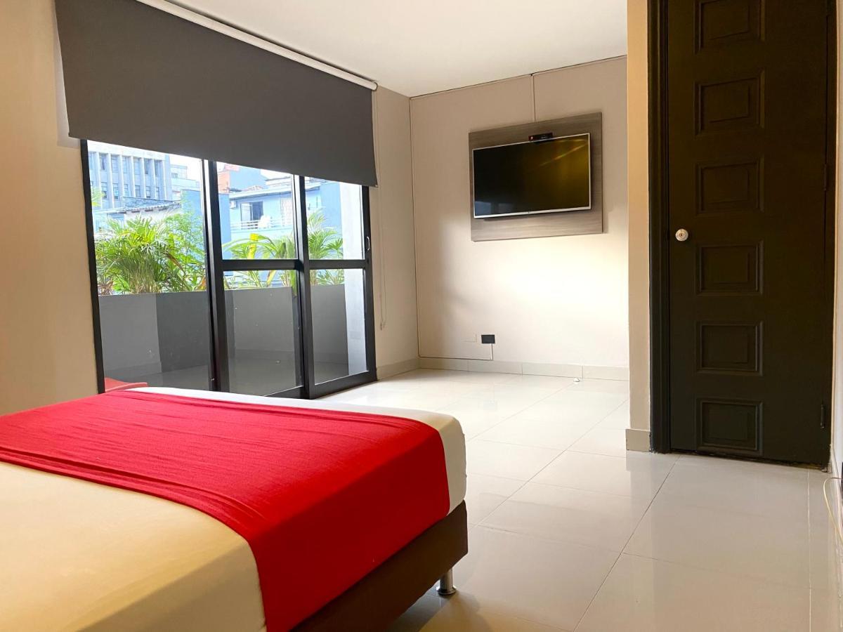 Hotel Latino Меделин Екстериор снимка