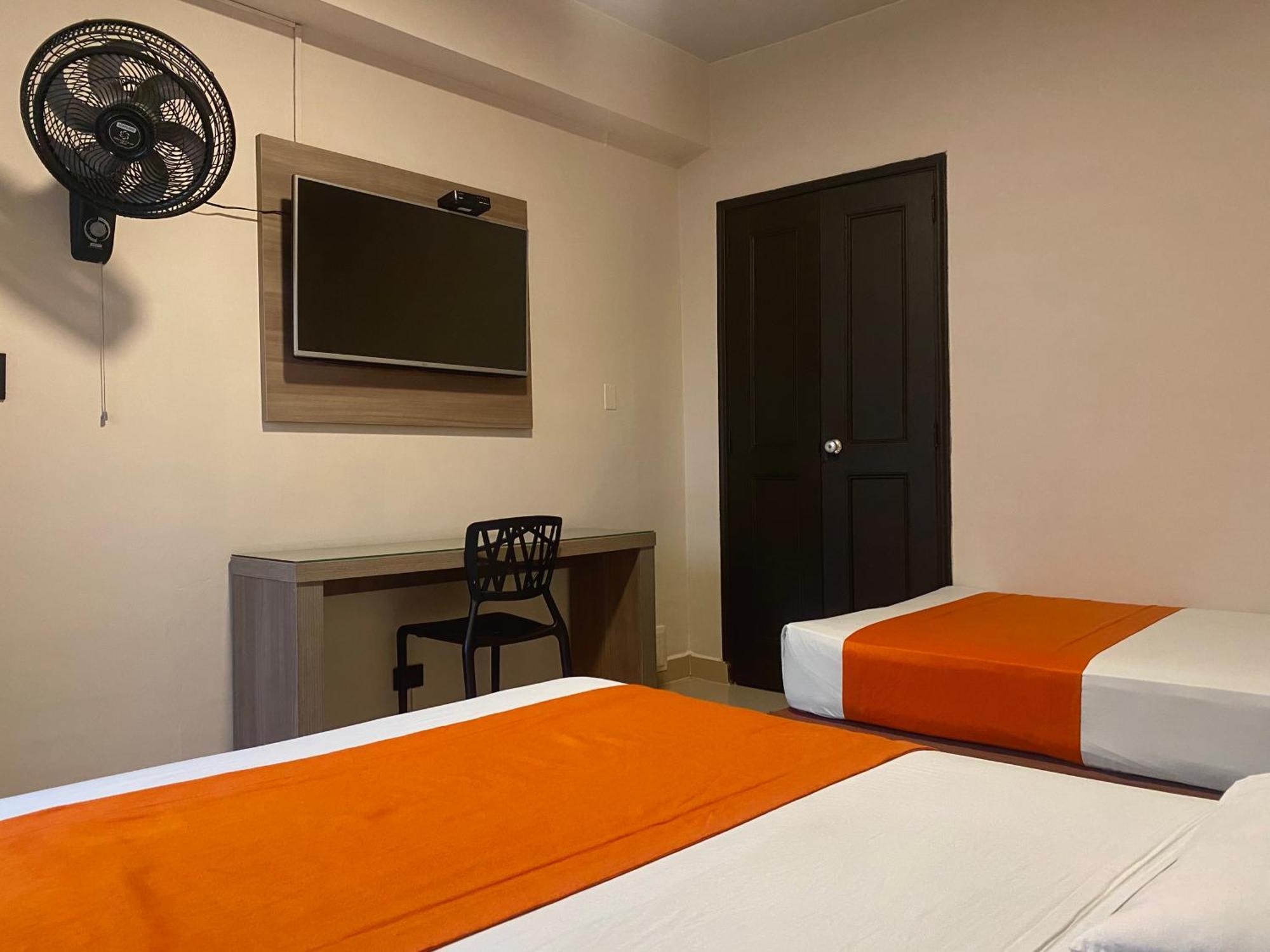 Hotel Latino Меделин Екстериор снимка