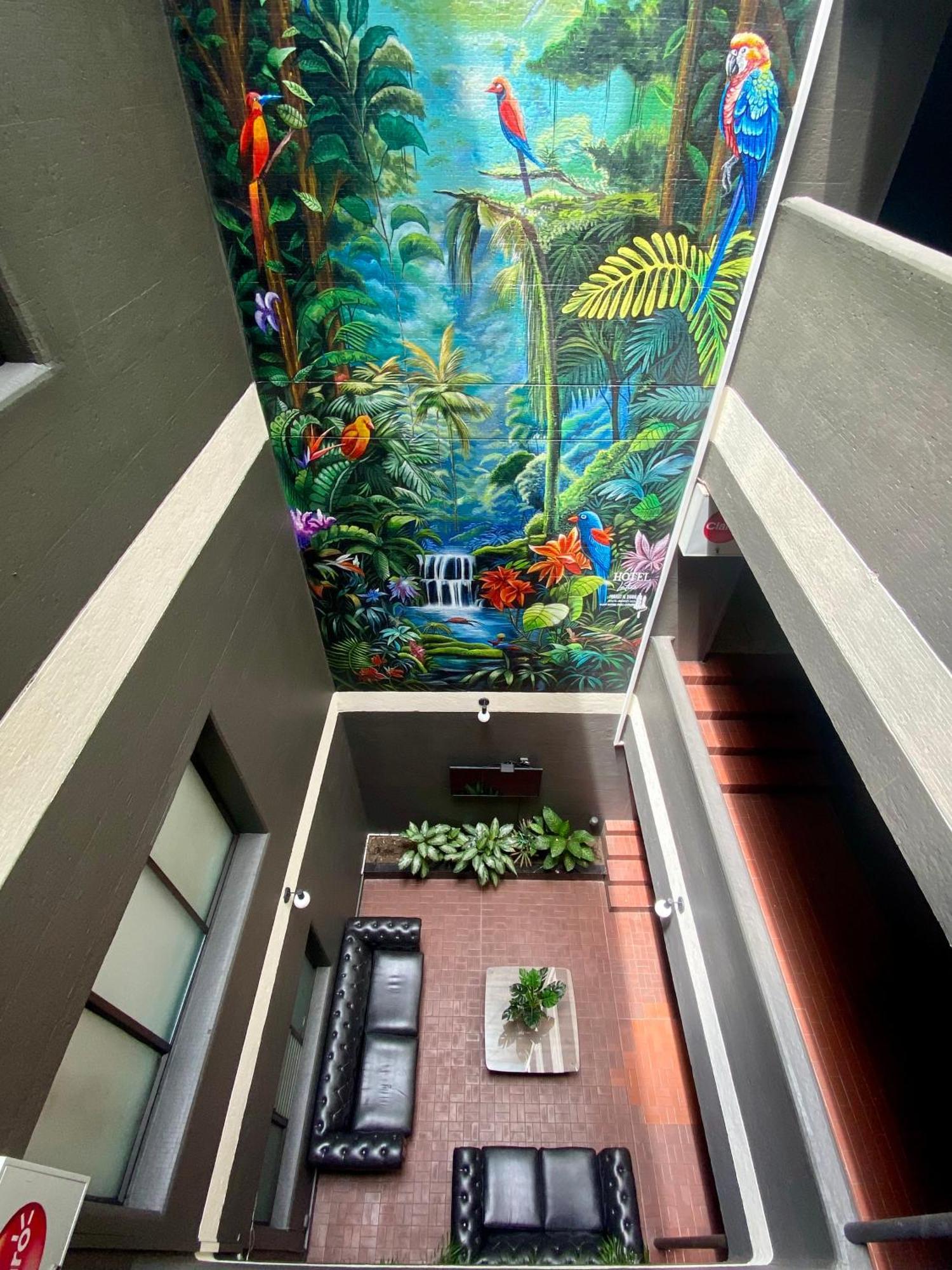 Hotel Latino Меделин Екстериор снимка